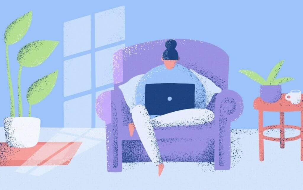 Die Schaffende bei der Erstellung des künstlerischen Online Portfolios.